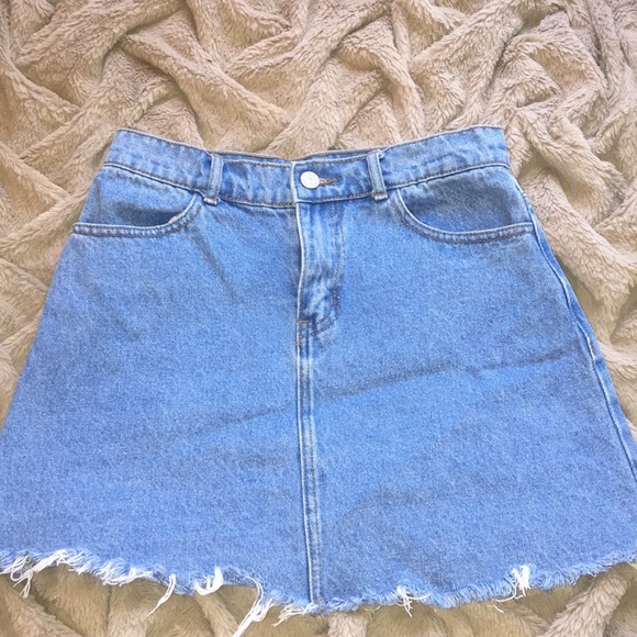 Brandy Melville Dresses & Skirts - Brandy Melville Denim Skirt